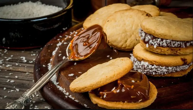 alfajor-irresistivel-doce-e-macio-facil-de-fazer-com-apenas-ingredientes-em-minutos